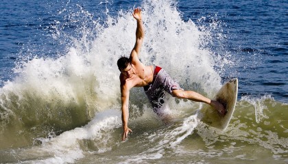 九游网页版官网入口-法甲逆转，教练总结亮点，法甲转会一览 新浪体育